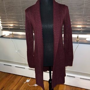 Maroon knitted cardigan